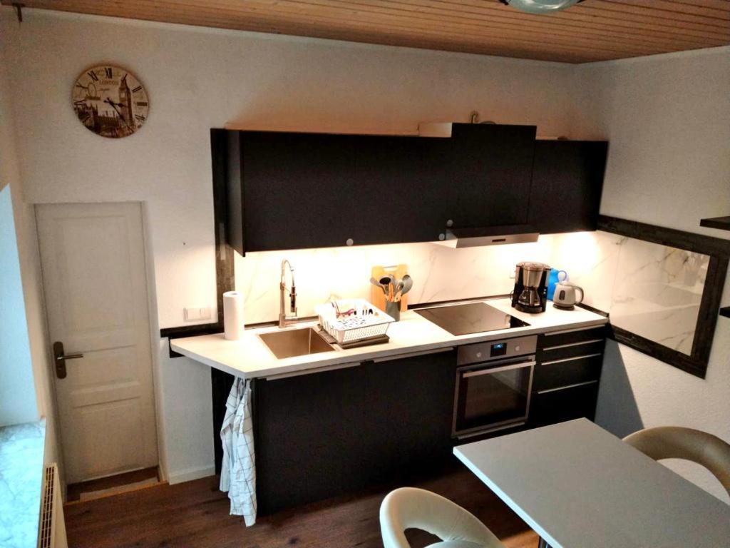 Ferien Und Monteurwohnung
