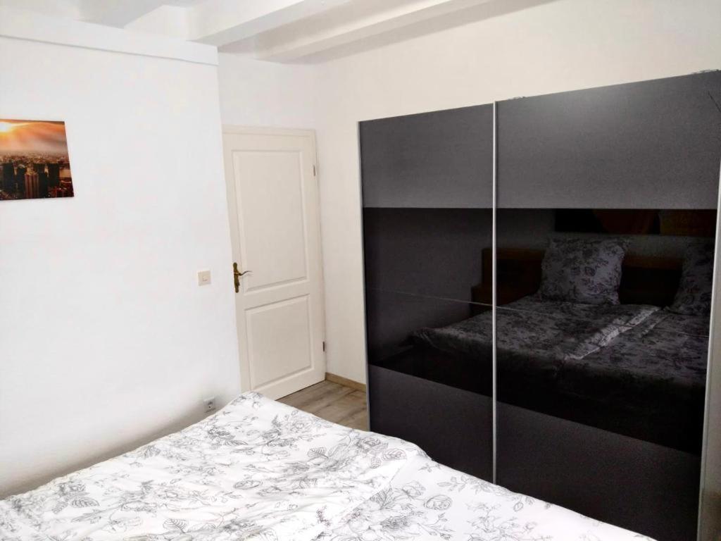 Apartment Ferien Und Monteurwohnung *